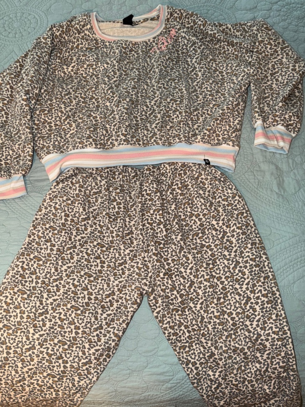 Volcom Girls Leopard Print Set with Pink & Light Blue Trim